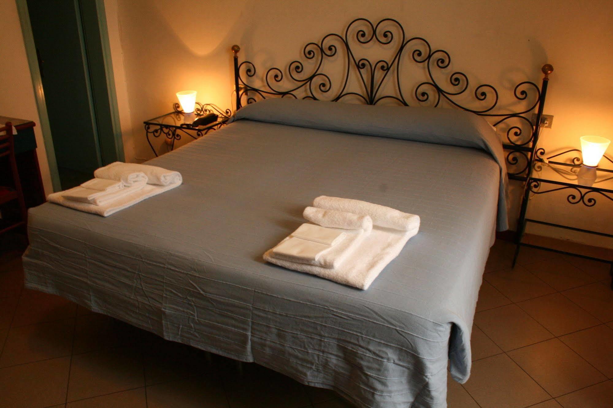 Hotel Fedora Φλωρεντία Δωμάτιο φωτογραφία